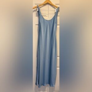 Blue Sleeveless Scoop Neck Slip Dress